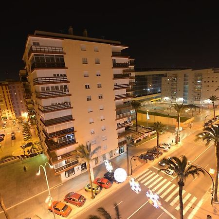 Apartamento Victoria Кадіс Номер фото
